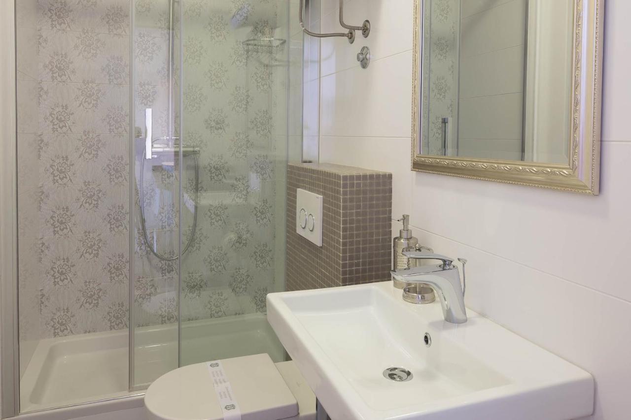 Guest House Imperial Split Extérieur photo